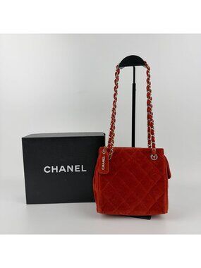 Chanel CC Logo Quilted Chang en Shoulder Bag Red 4 Vinte Ji Su Hboc